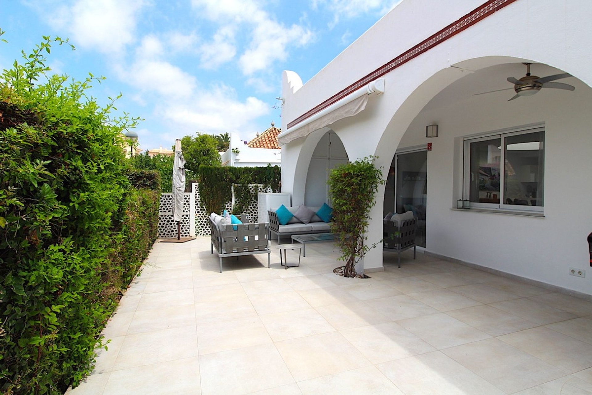 Resale - Villa - Marbella - Aloha