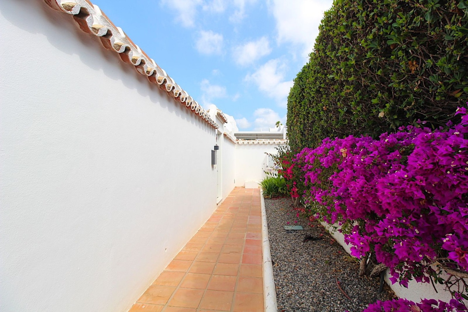 Resale - Villa - Marbella - Aloha