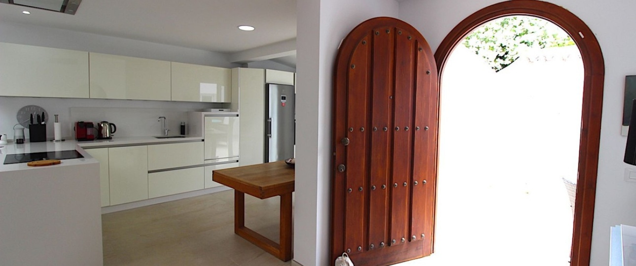 Resale - Villa - Marbella - Aloha