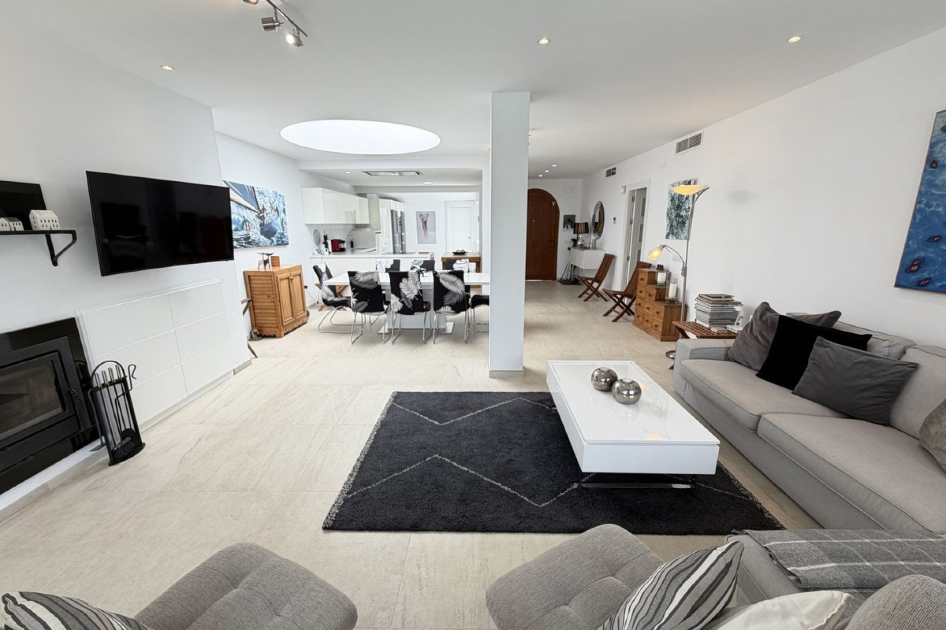 Resale - Villa - Marbella - Aloha