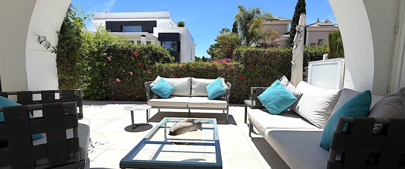 Resale - Villa - Marbella - Aloha