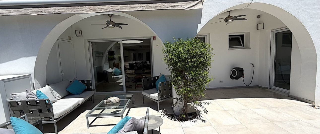 Resale - Villa - Marbella - Aloha
