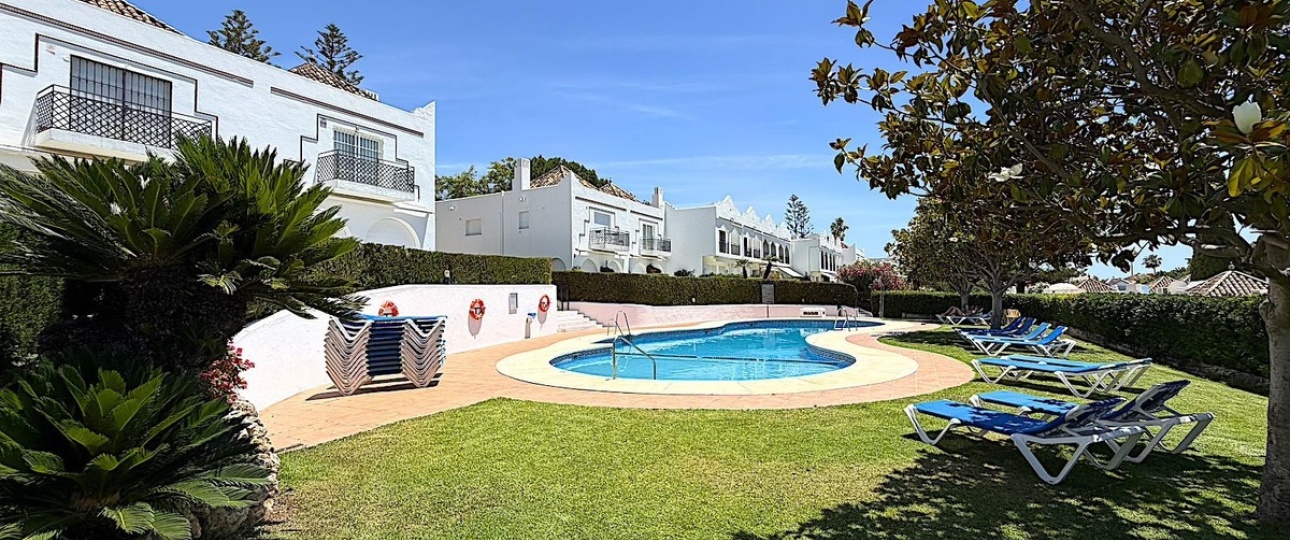 Resale - Villa - Marbella - Aloha