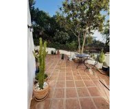 Resale - Villa - Marbella - Altos de los Monteros