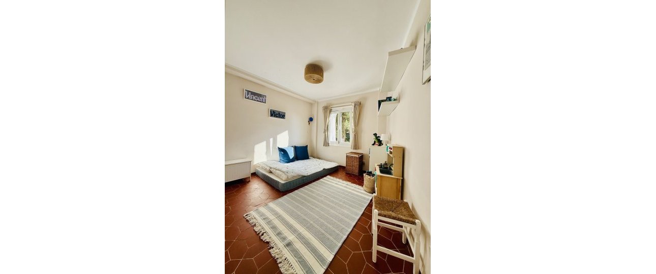 Resale - Villa - Marbella - Altos de los Monteros