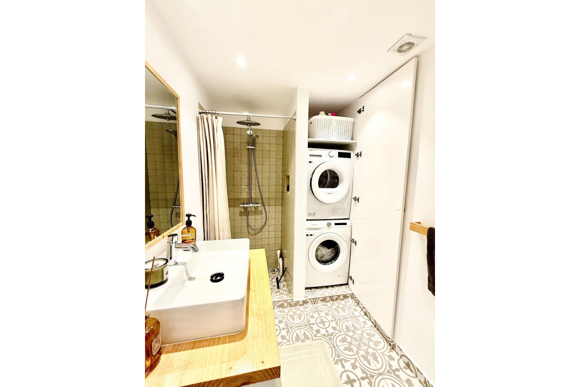 Resale - Villa - Marbella - Altos de los Monteros