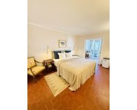Resale - Villa - Marbella - Altos de los Monteros