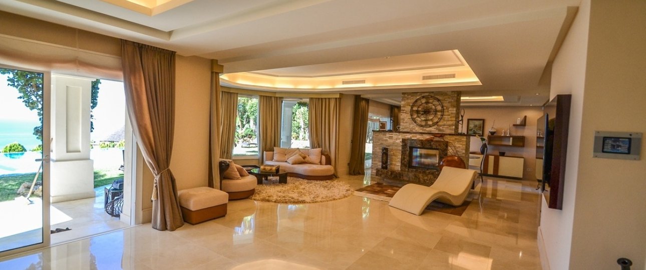 Resale - Villa - Marbella - Altos de los Monteros