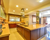 Resale - Villa - Marbella - Altos de los Monteros