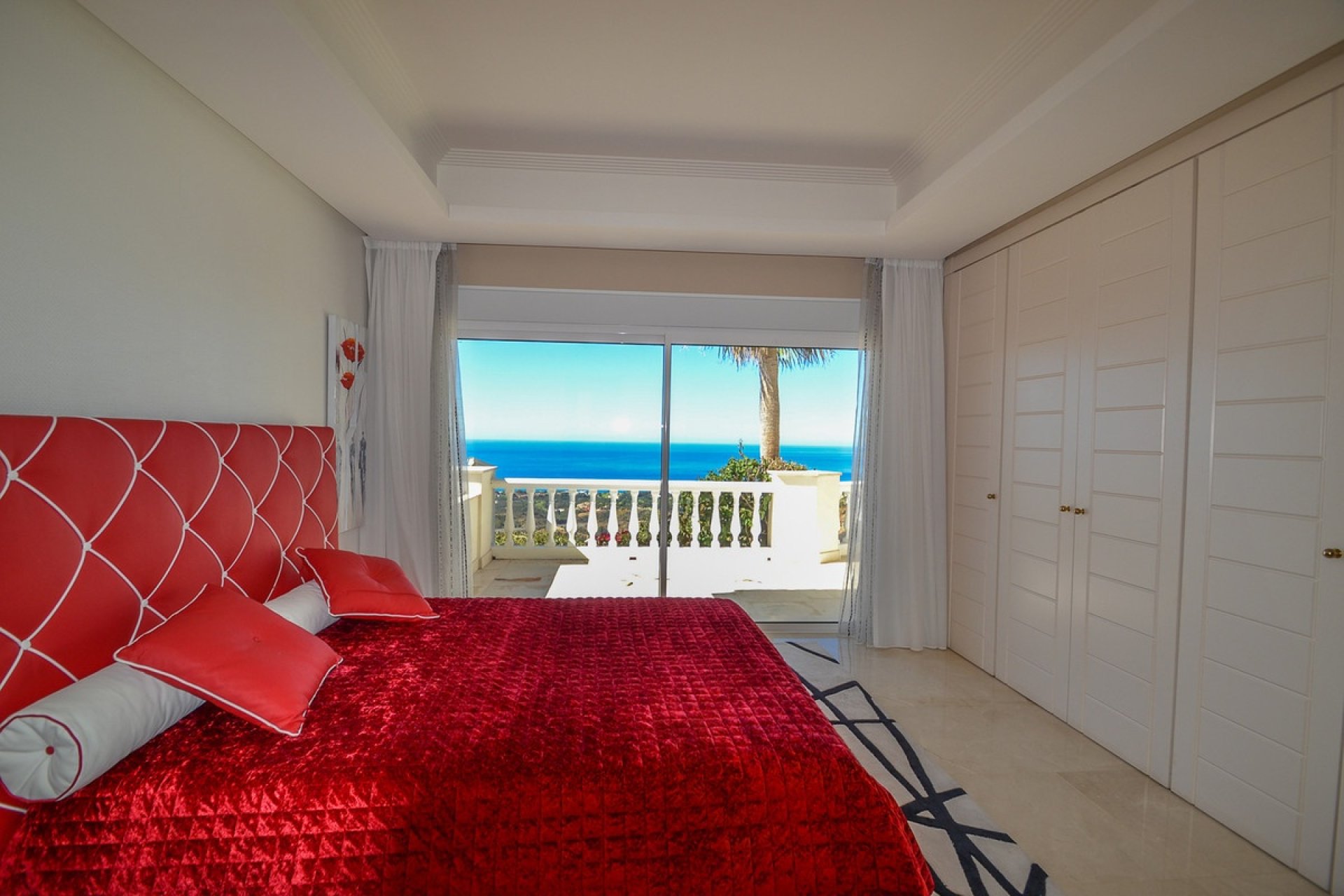 Resale - Villa - Marbella - Altos de los Monteros