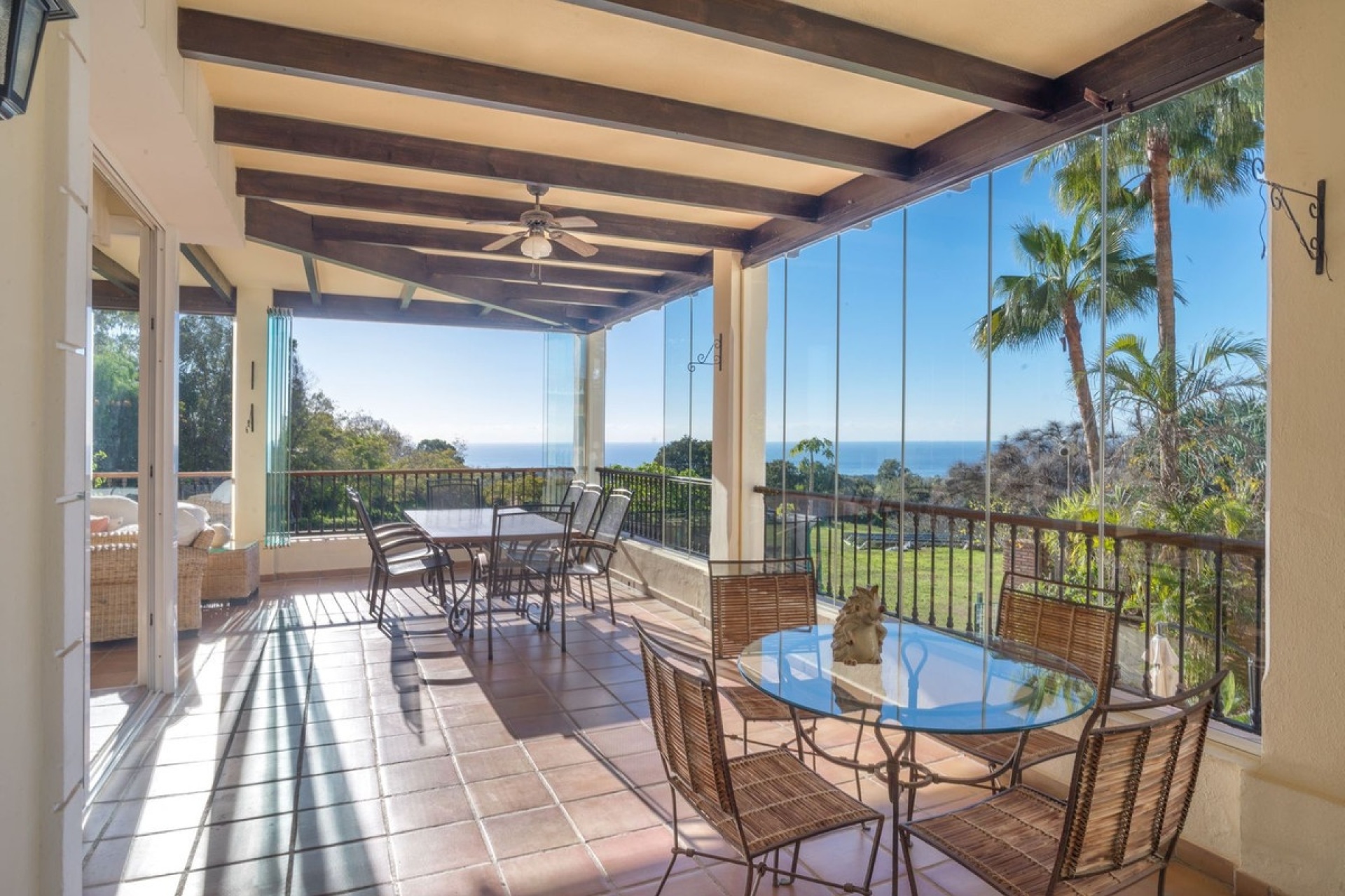Resale - Villa - Marbella - Altos de los Monteros