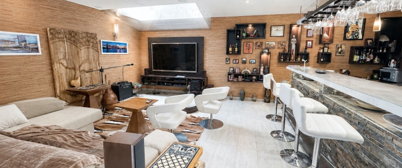 Resale - Villa - Marbella - Altos de los Monteros