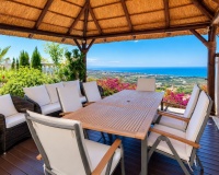 Resale - Villa - Marbella - Altos de los Monteros