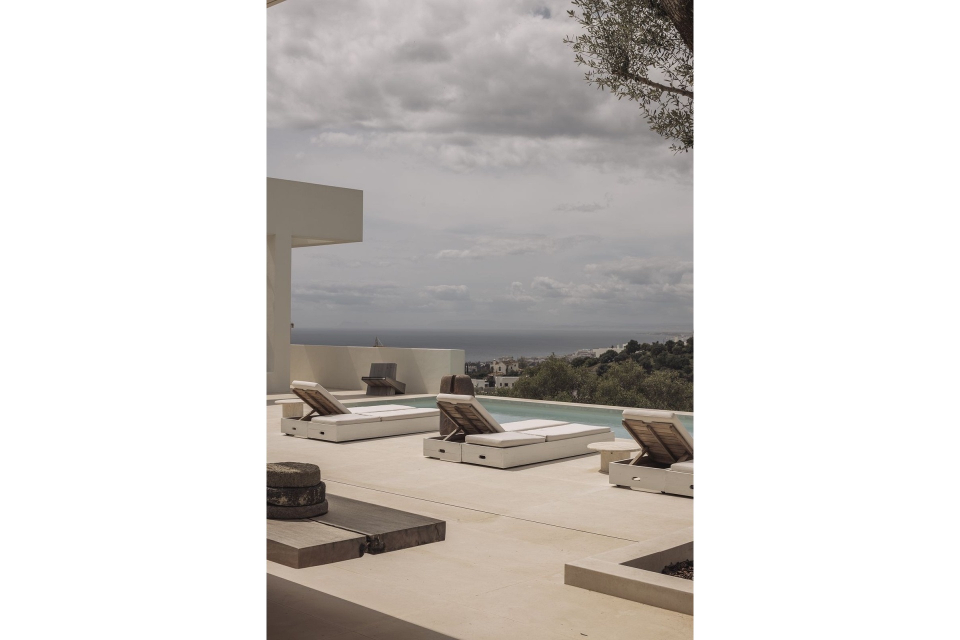 Resale - Villa - Marbella - Altos de los Monteros