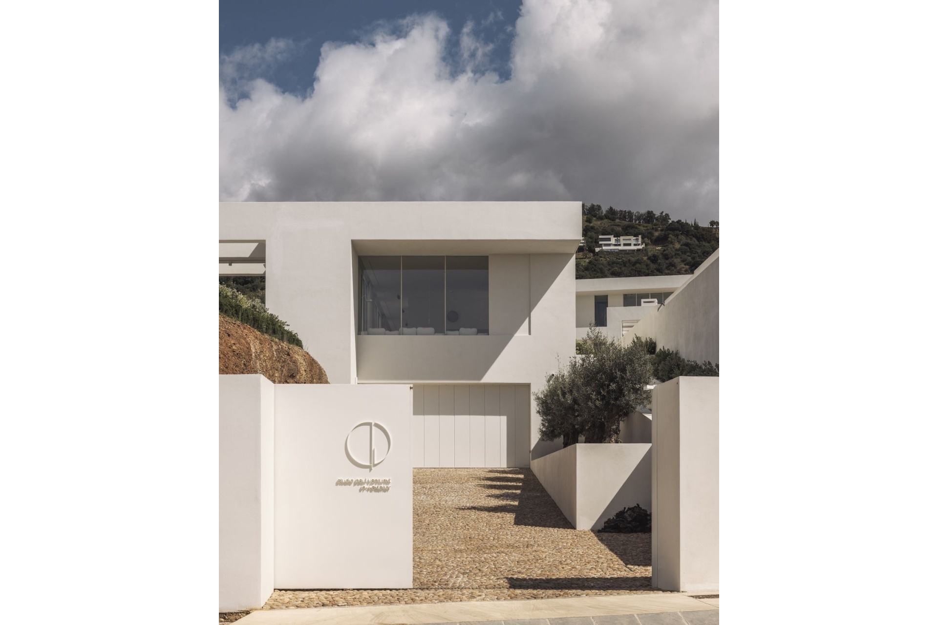 Resale - Villa - Marbella - Altos de los Monteros