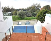 Resale - Villa - Marbella - Artola
