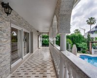 Resale - Villa - Marbella - Artola