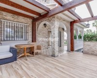Resale - Villa - Marbella - Artola