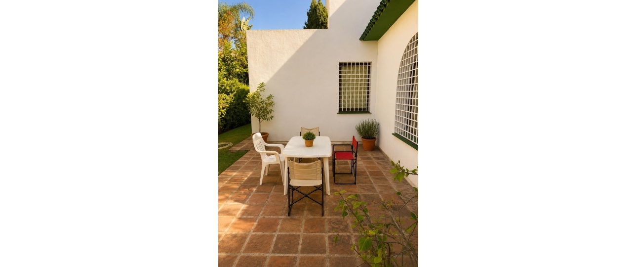 Resale - Villa - Marbella - Artola
