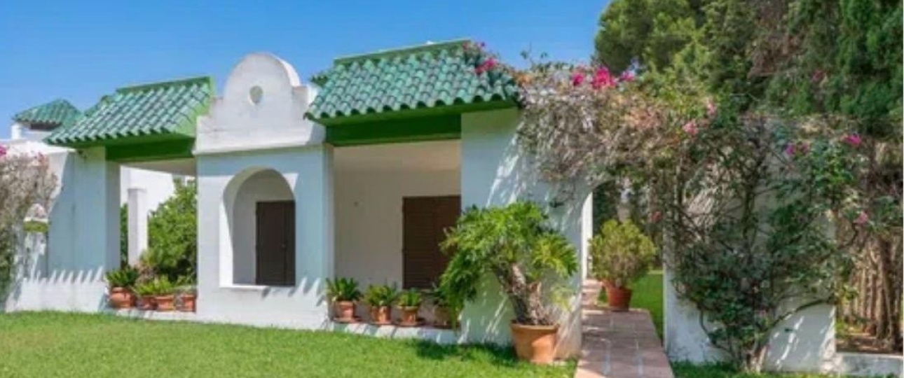 Resale - Villa - Marbella - Artola