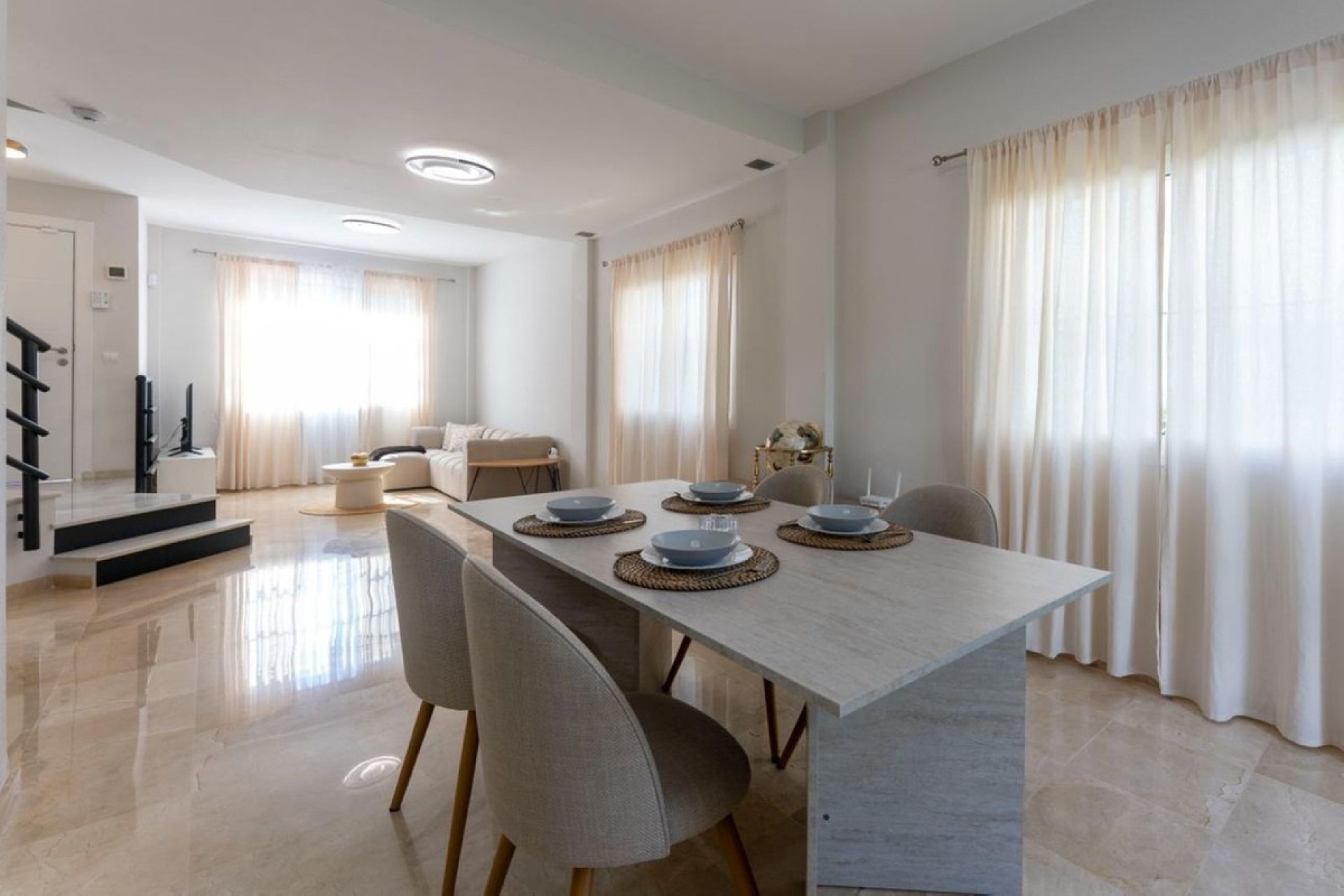 Resale - Villa - Marbella - Artola