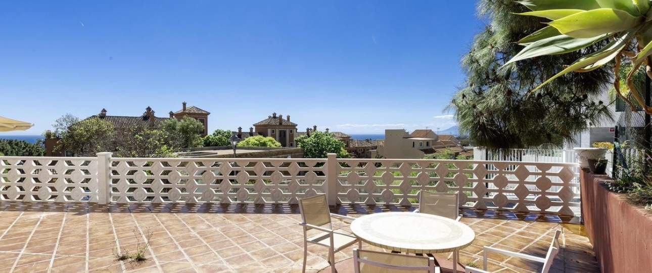 Resale - Villa - Marbella - Artola