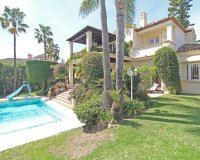 Resale - Villa - Marbella - Bahía de Marbella