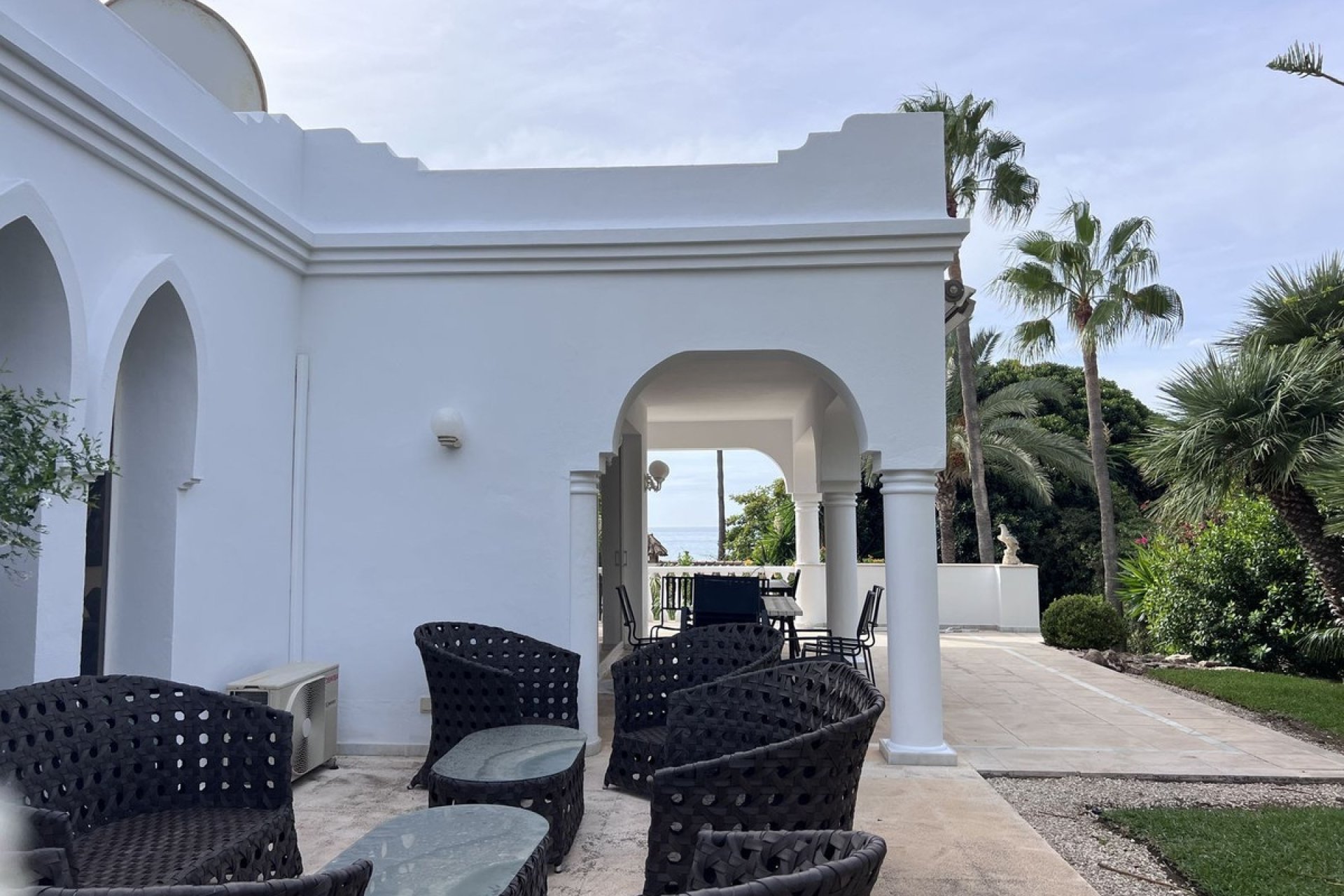 Resale - Villa - Marbella - Bahía de Marbella