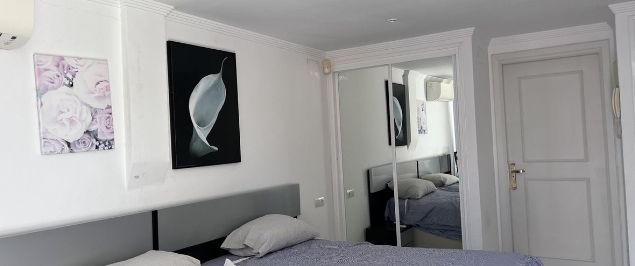 Resale - Villa - Marbella - Bahía de Marbella
