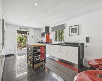 Resale - Villa - Marbella - Bahía de Marbella