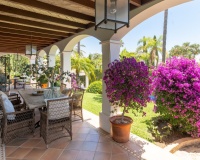 Resale - Villa - Marbella - Bahía de Marbella