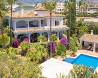 Resale - Villa - Marbella - Bahía de Marbella