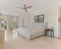 Resale - Villa - Marbella - Bahía de Marbella