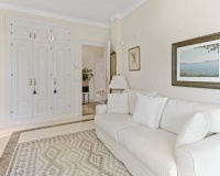 Resale - Villa - Marbella - Bahía de Marbella