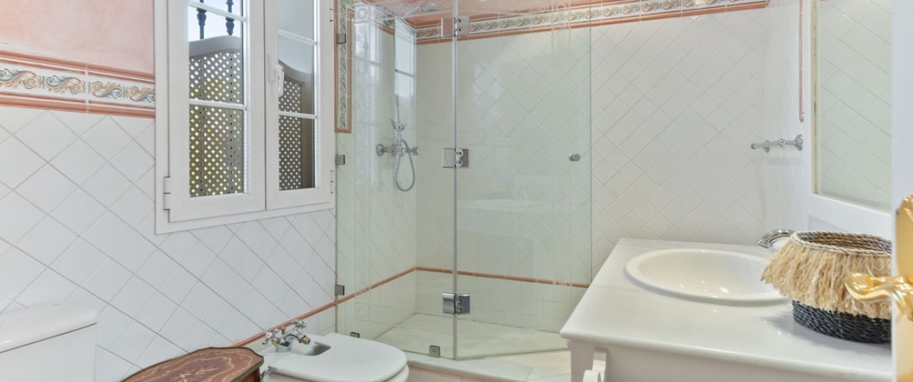 Resale - Villa - Marbella - Bahía de Marbella