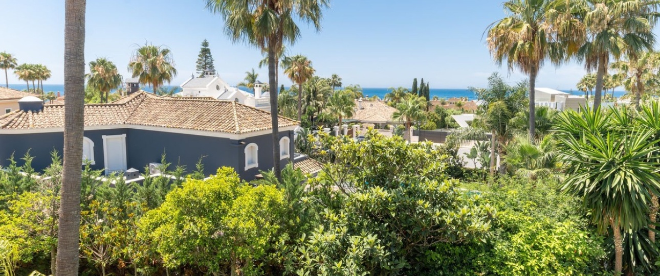 Resale - Villa - Marbella - Bahía de Marbella