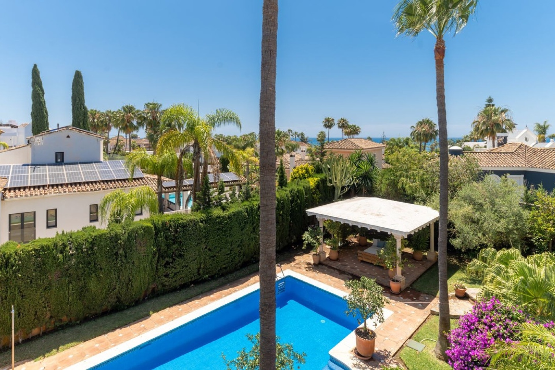 Resale - Villa - Marbella - Bahía de Marbella
