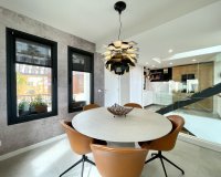 Resale - Villa - Marbella - Cabopino