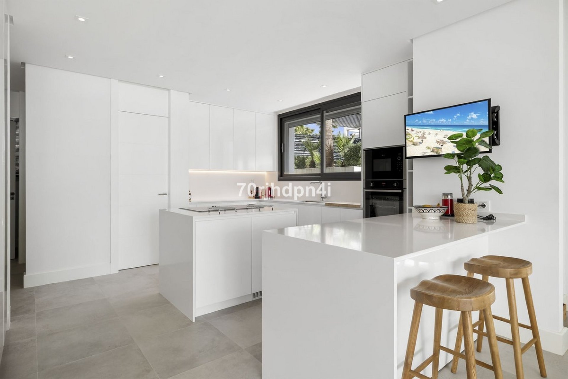 Resale - Villa - Marbella - Cabopino