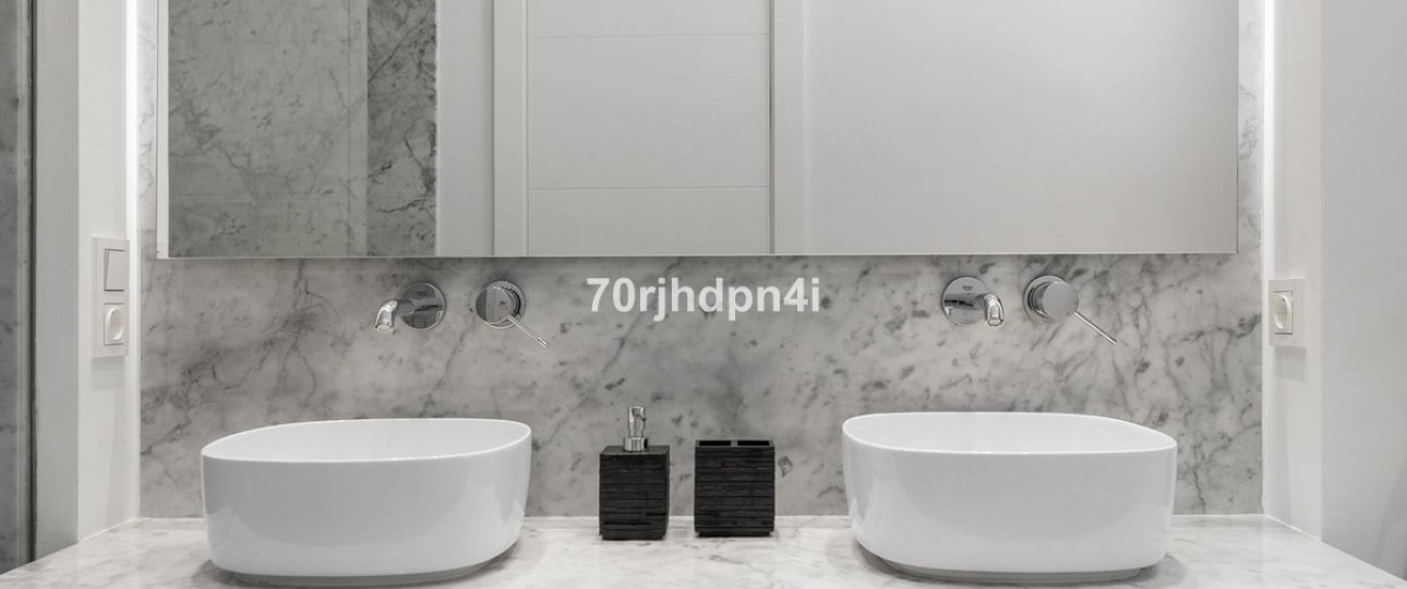 Resale - Villa - Marbella - Cabopino