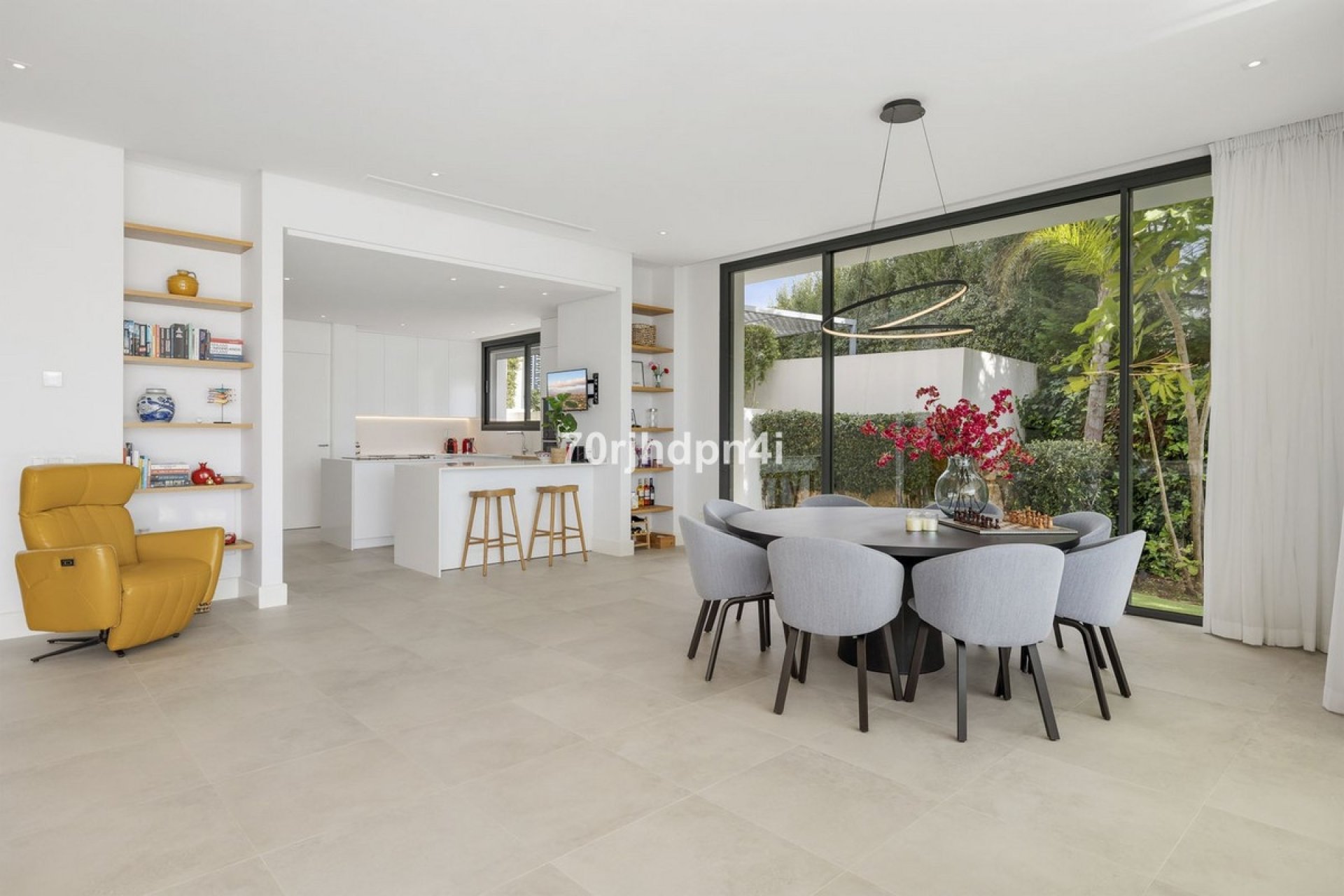 Resale - Villa - Marbella - Cabopino