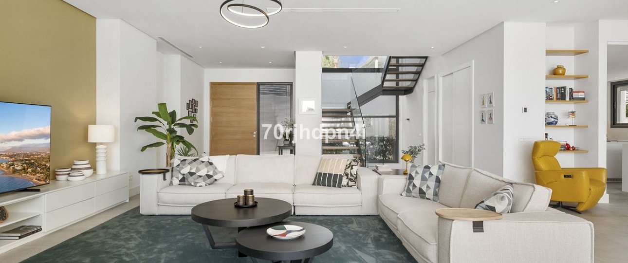Resale - Villa - Marbella - Cabopino