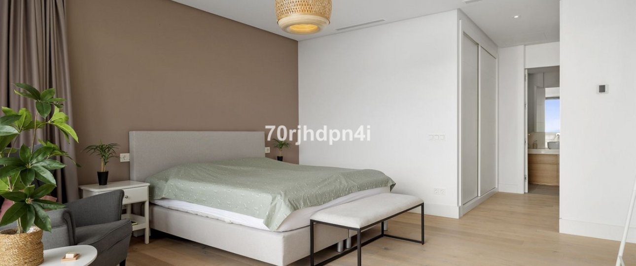 Resale - Villa - Marbella - Cabopino