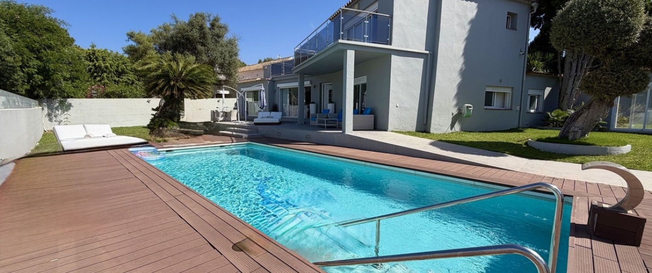 Resale - Villa - Marbella - Cabopino