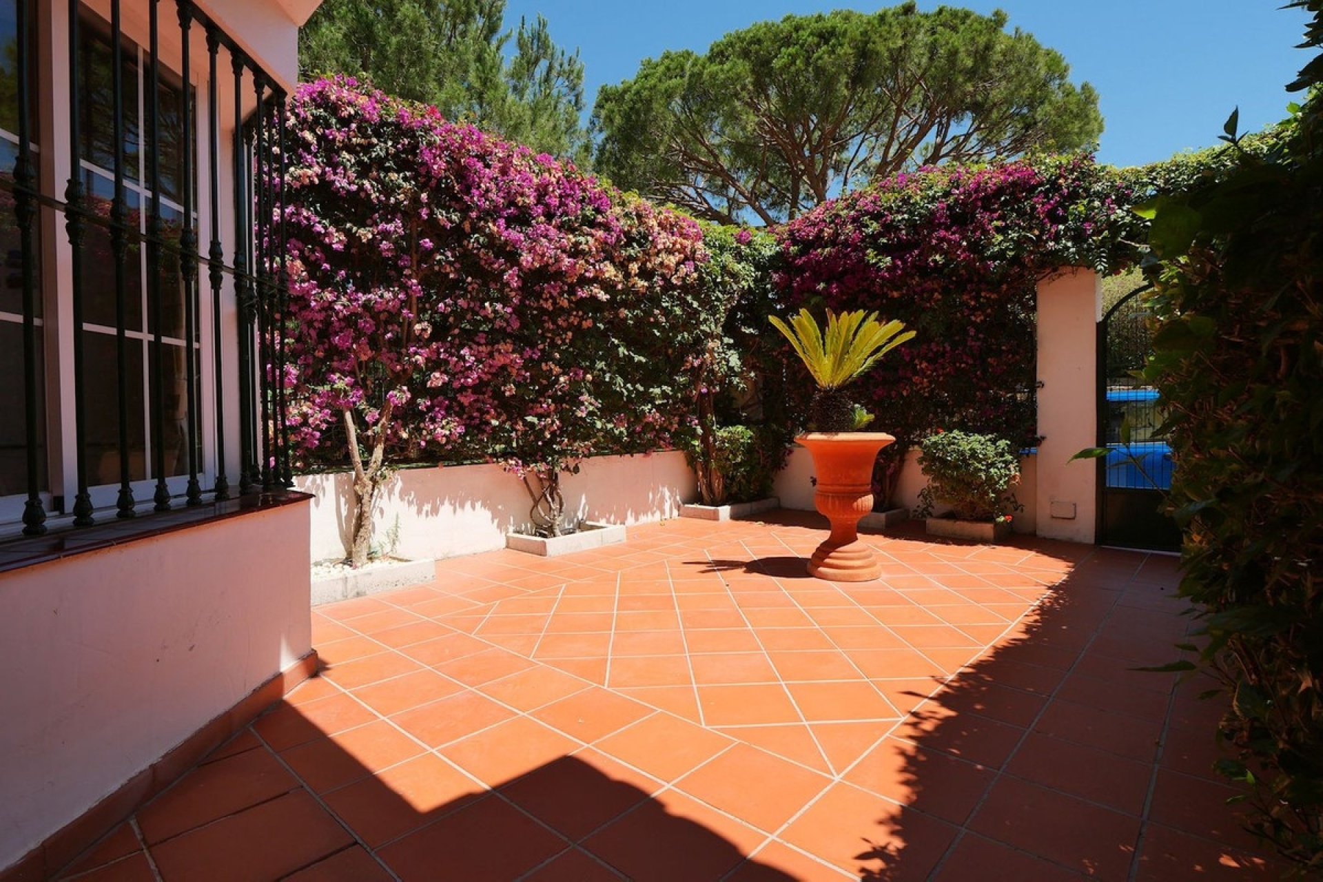 Resale - Villa - Marbella - Cabopino