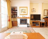 Resale - Villa - Marbella - Cabopino
