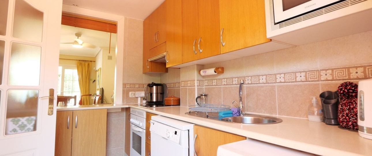 Resale - Villa - Marbella - Cabopino