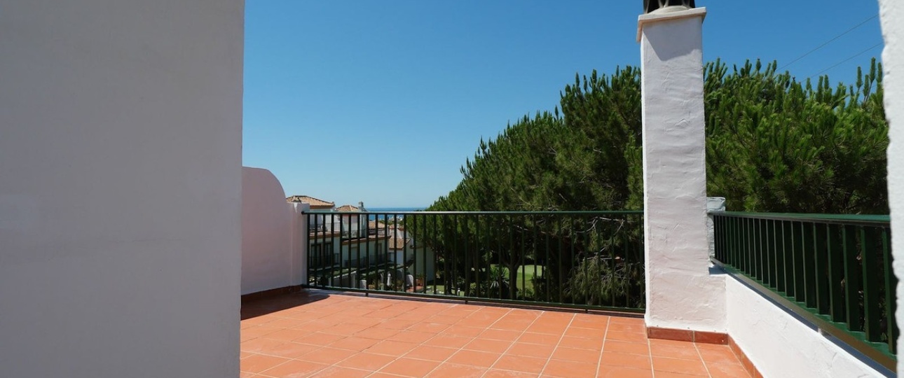 Resale - Villa - Marbella - Cabopino