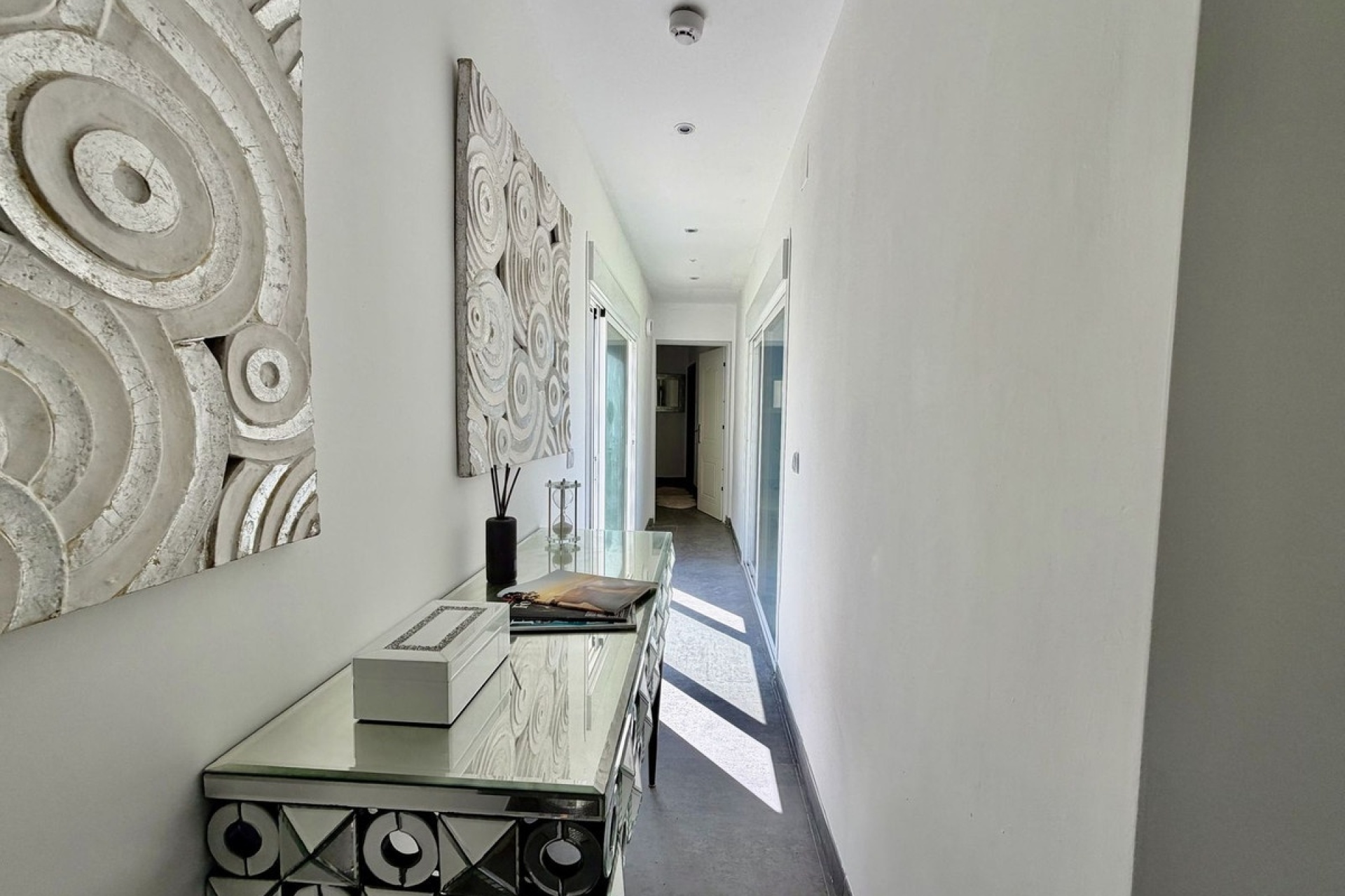 Resale - Villa - Marbella - Cabopino