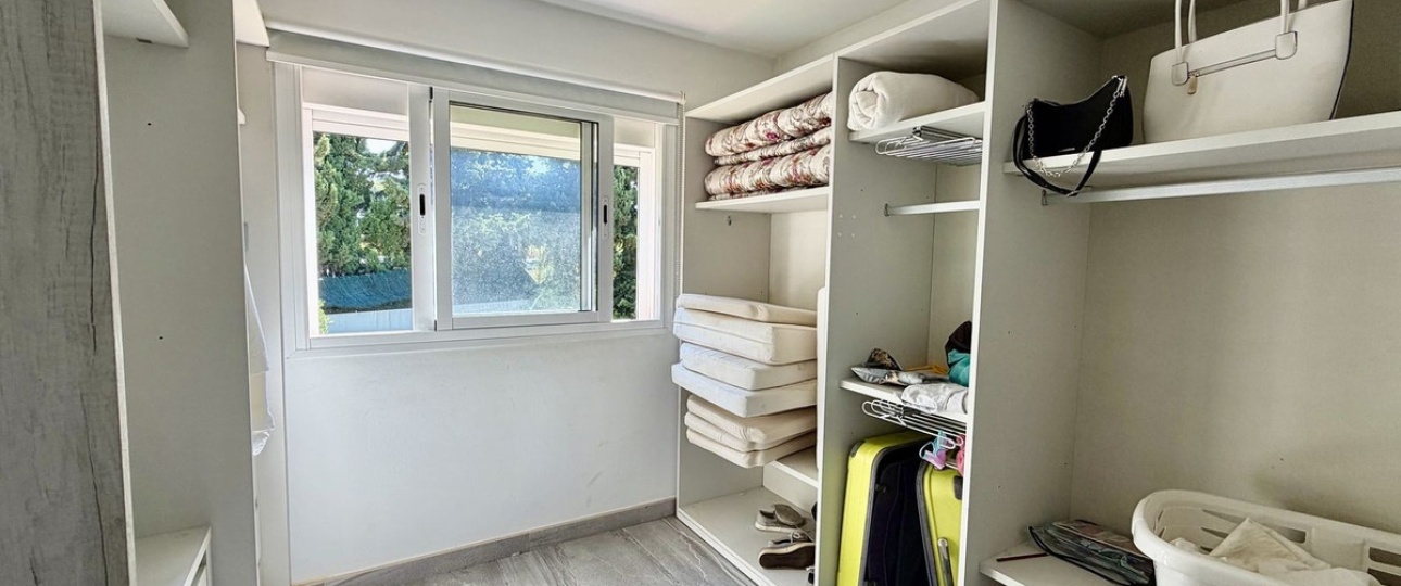Resale - Villa - Marbella - Cabopino